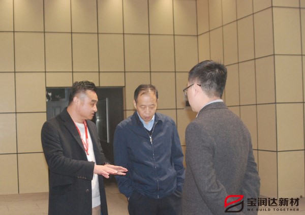 市集聚區主任來寶潤達視察